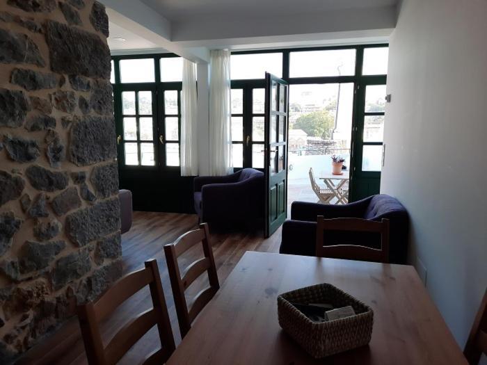 Apartamentos El Muelle Comillas Eksteriør bilde