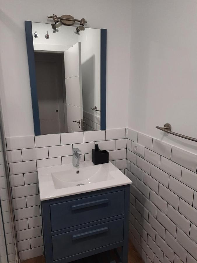 Apartamentos El Muelle Comillas Eksteriør bilde