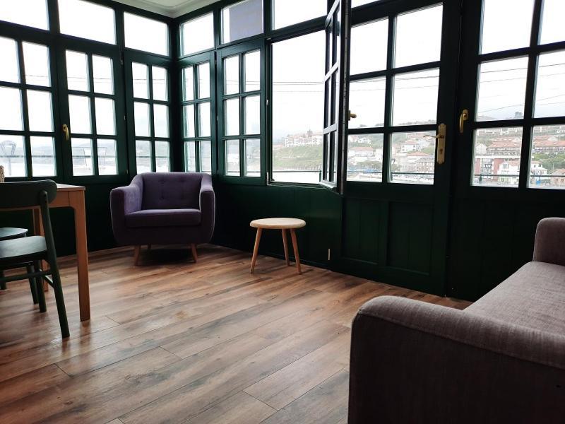 Apartamentos El Muelle Comillas Eksteriør bilde